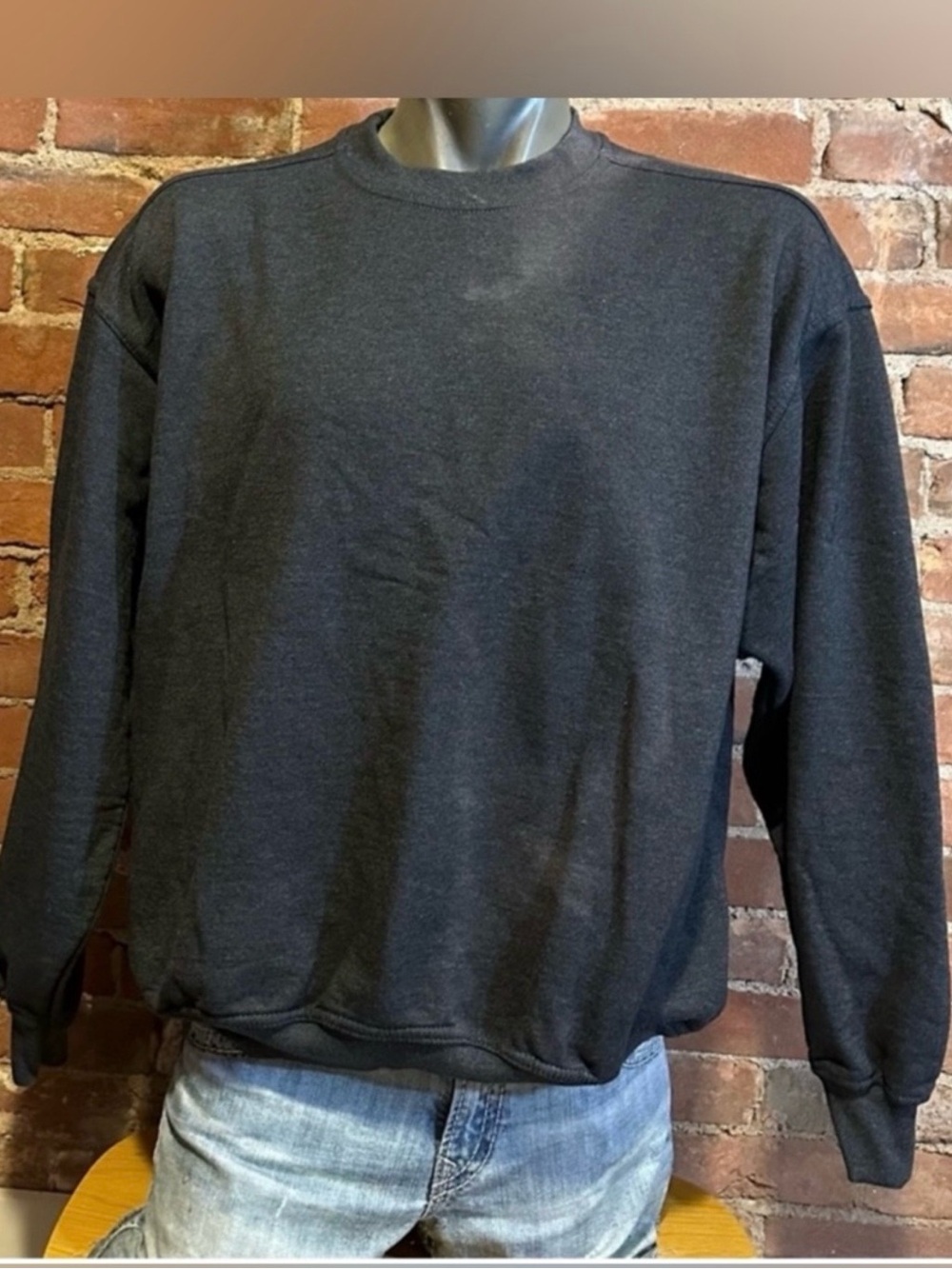 Vintage distressed sweatshirt men’s 2X blank pluma by Russell Athletic